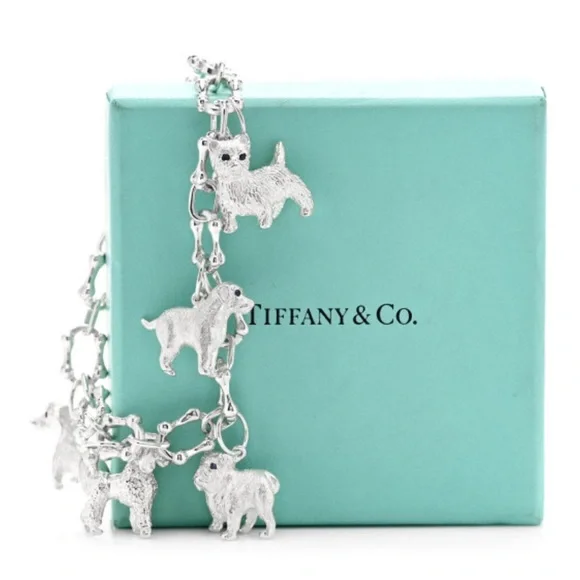 Tiffany & Co - Picture 4 of 7